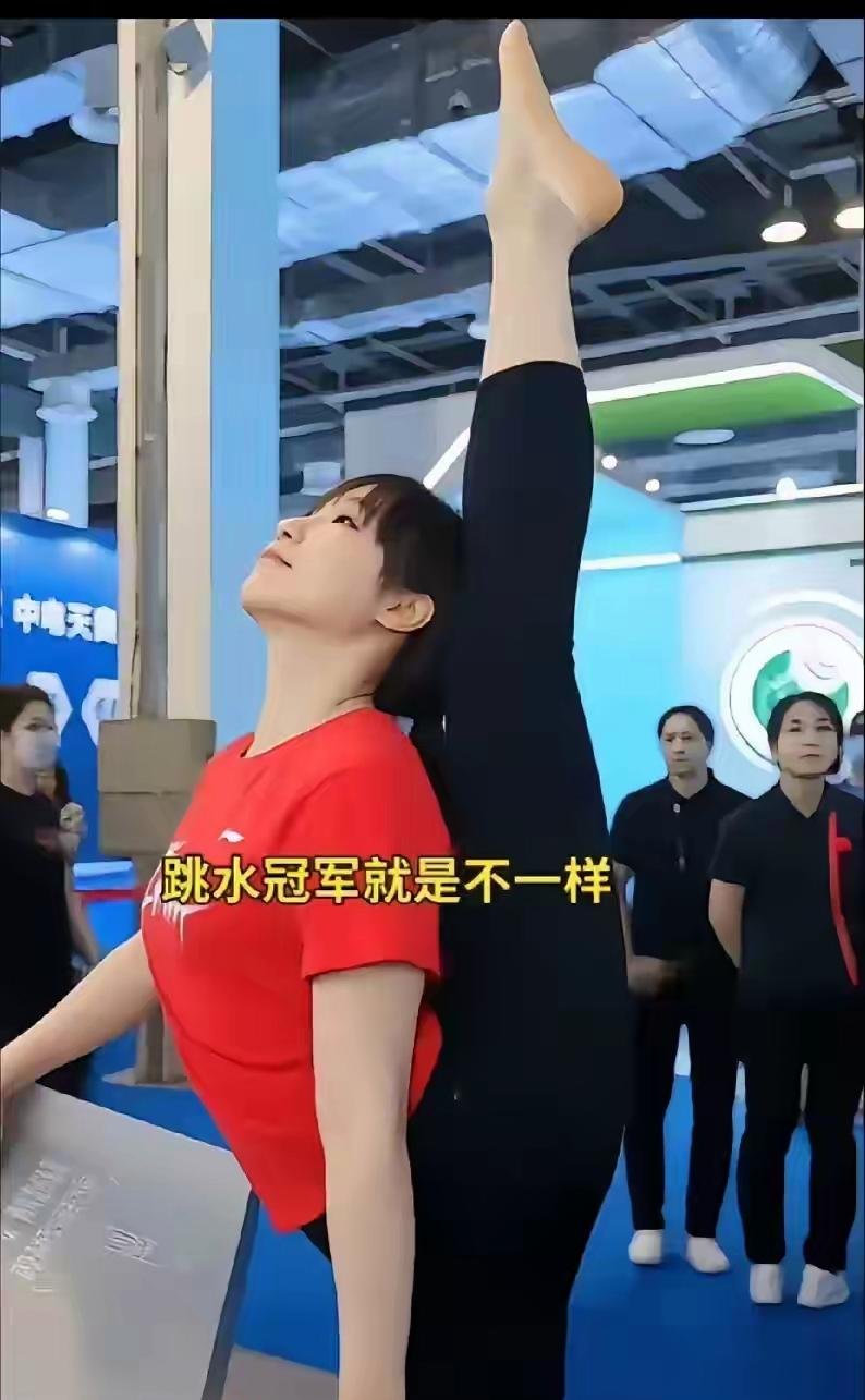 TheShy重返赛场，战术调整首场状态出色，皇家马德里观众沸腾！比赛高潮迭起的简单介绍